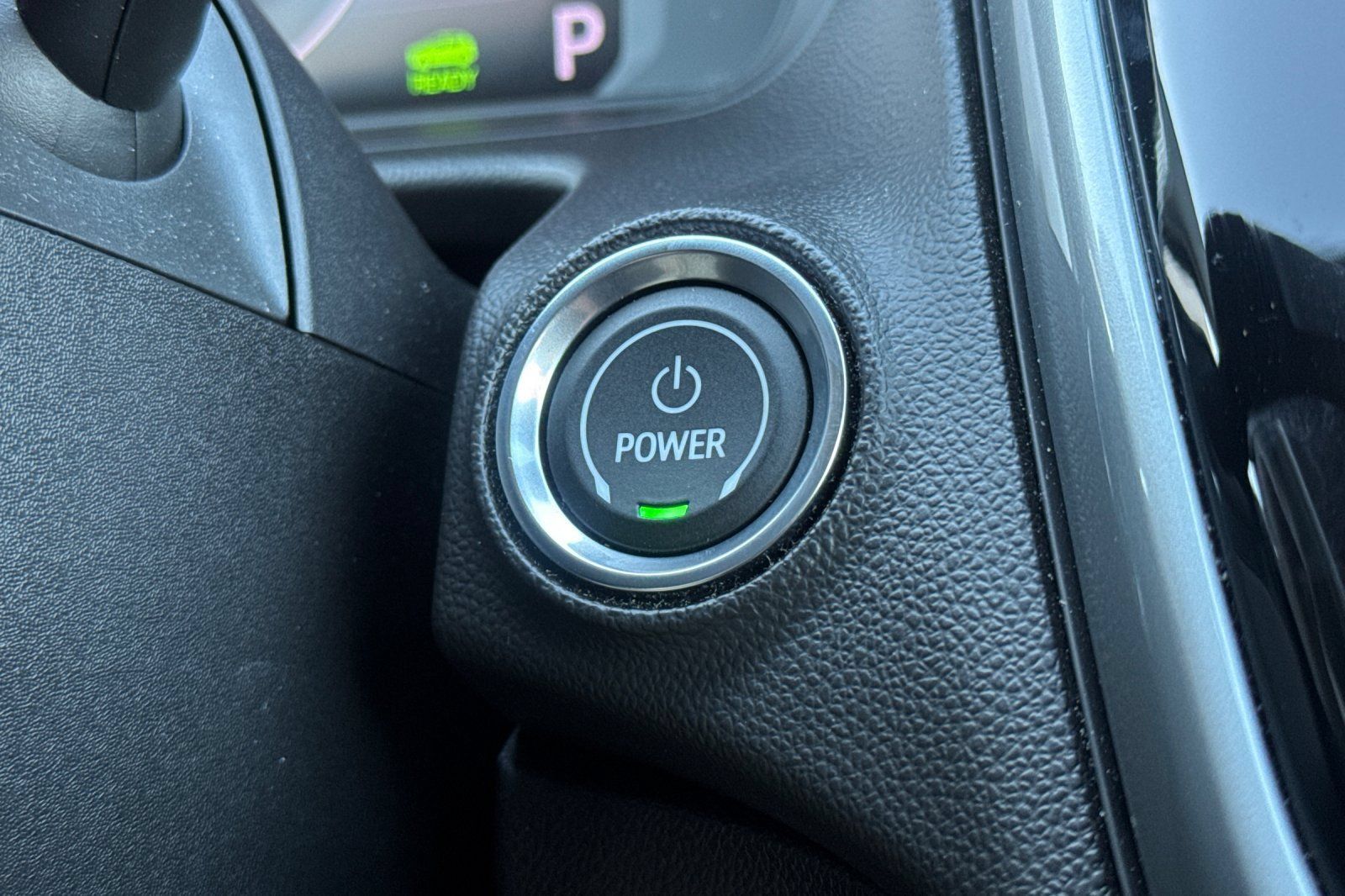 Used 2023 Chevrolet Bolt EUV LT FWD image 33