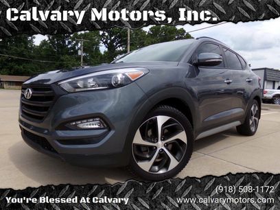 Used 2018 Hyundai Tucson Limited w/ Ultimate Package 02