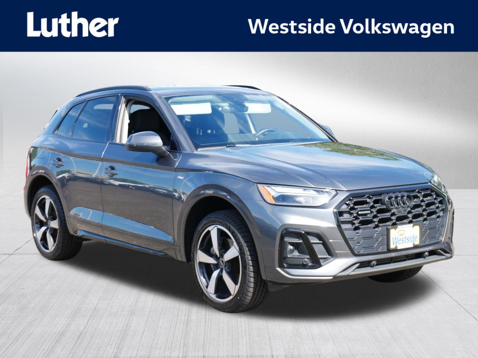 Used 2023 Audi Q5 2.0T Premium Plus w/ Premium Plus Package AWD/4WD image 1