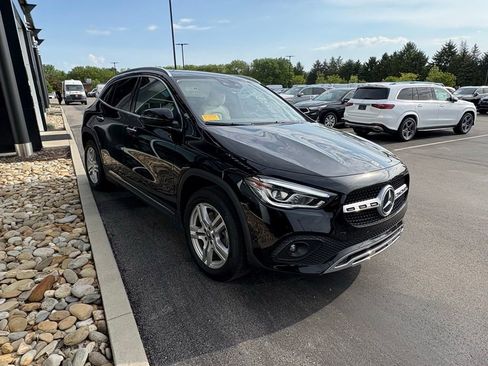 Used 2023 Mercedes-Benz GLA 250 4MATIC image 4
