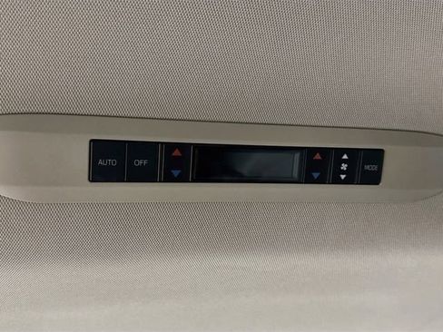 Certified 2024 Toyota Sienna XLE FWD image 27