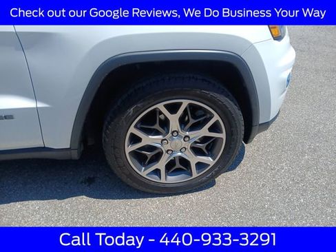 Used 2019 Jeep Grand Cherokee Limited AWD/4WD image 13