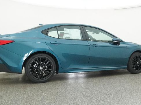 New 2026 Toyota Camry SE FWD image 29