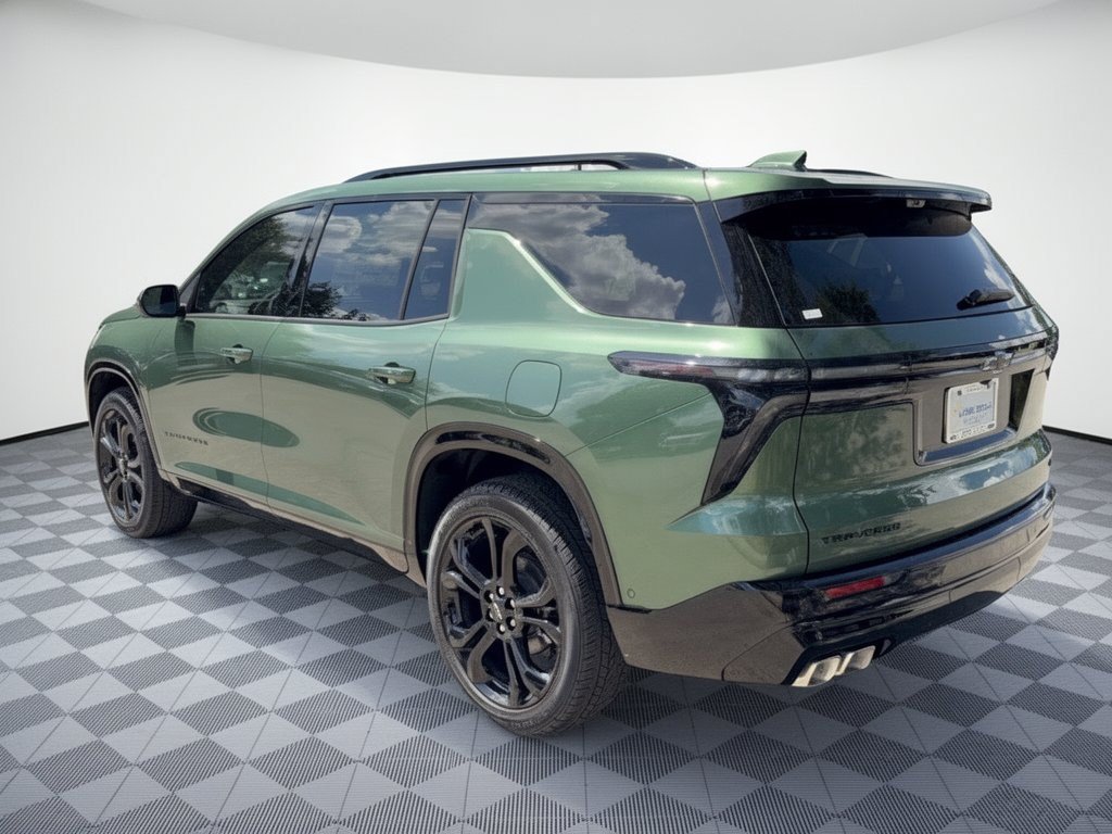 New 2027 Chevrolet Traverse RS w/ LPO, Floor Liner Package FWD image 3