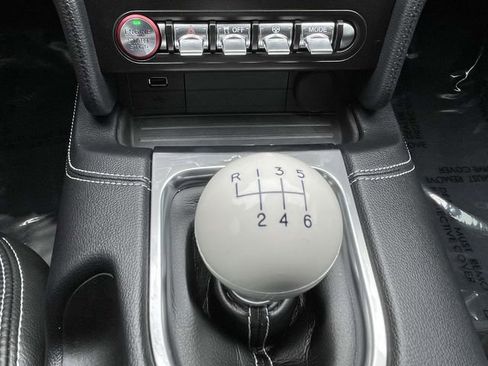 Used 2022 Ford Mustang GT Premium w/ GT Performance Package RWD image 25