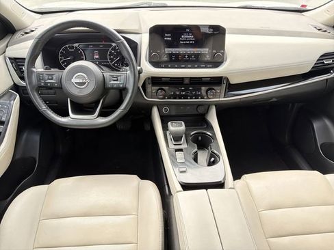 Used 2023 Nissan Rogue SL w/ SL Premium Package image 4