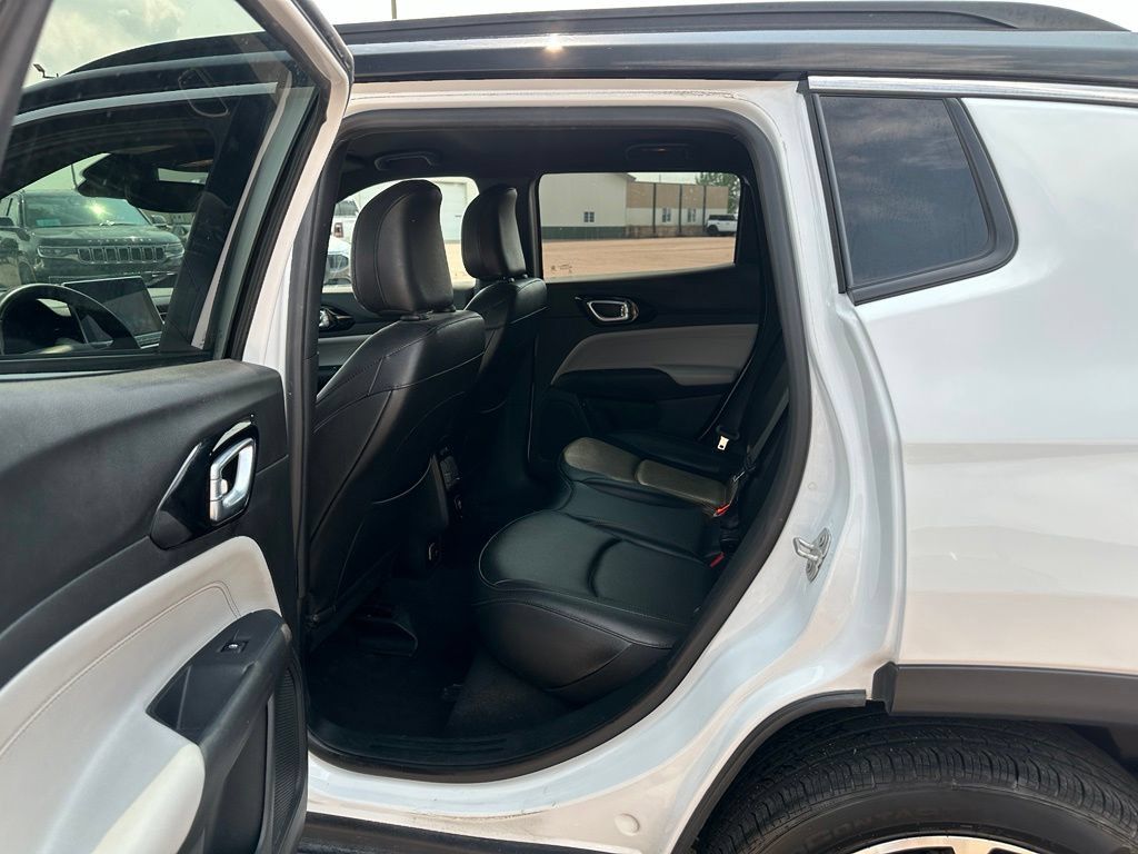 Used 2024 Jeep Compass Limited AWD/4WD image 20