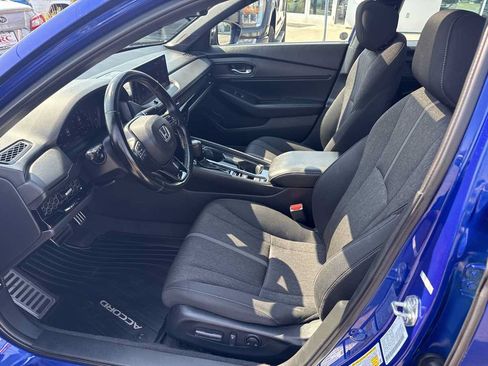 Used 2023 Honda Accord Sport image 13
