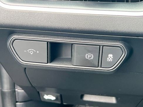 New 2026 Kia K4 LXS image 9