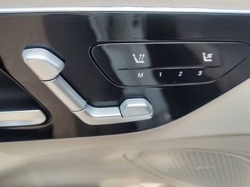 Used 2024 Mercedes-Benz C 300 Sedan image 26
