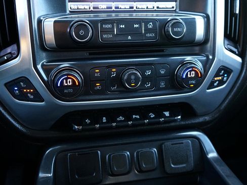 Used 2018 GMC Sierra 2500 SLT w/ Duramax Plus Package image 24