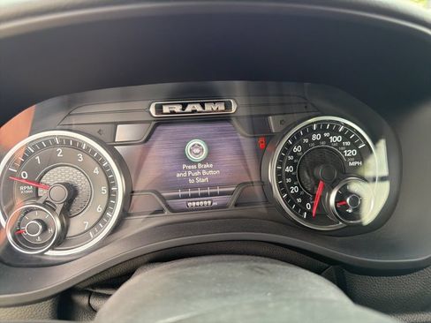 Used 2021 RAM 1500 Big Horn AWD/4WD image 7