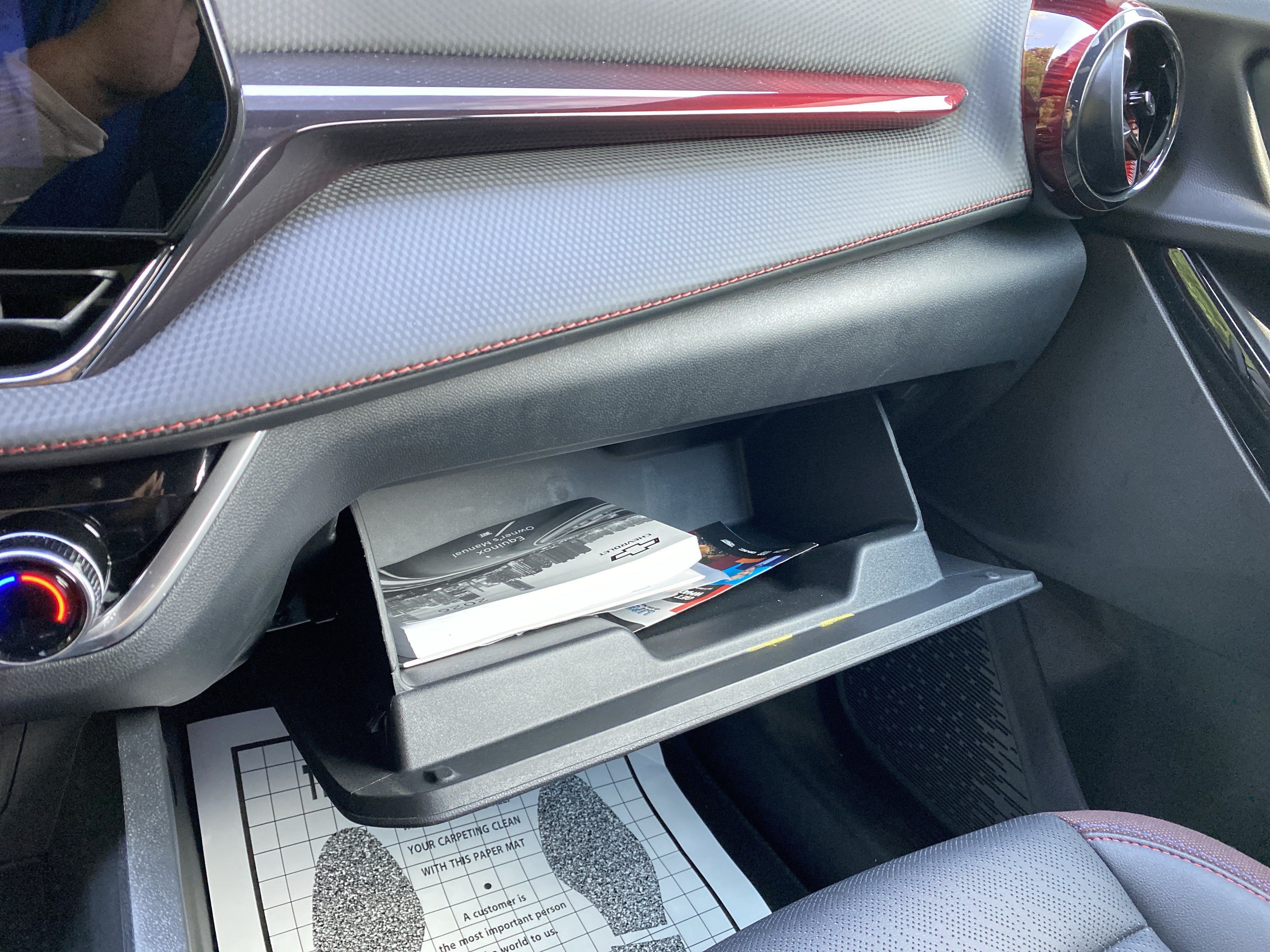 Used 2026 Chevrolet Equinox RS w/ Safety and Technology Package FWD image 31
