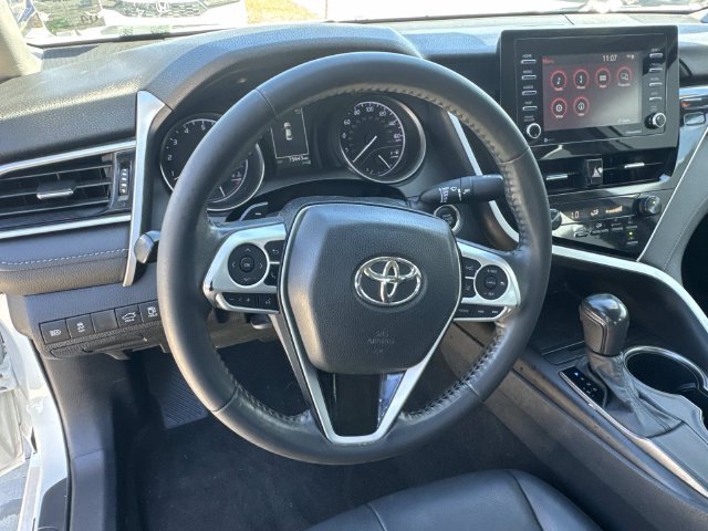 Used 2021 Toyota Camry SE w/ Convenience Package FWD image 21