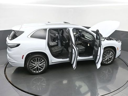 New 2026 Buick Enclave Avenir w/ Super Cruise Package image 67