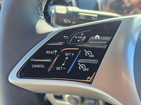 New 2026 Mercedes-Benz GLB 250 GLB 250 image 27