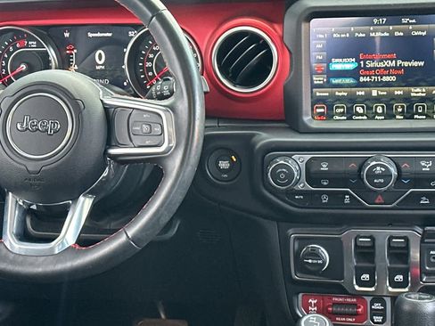 Used 2022 Jeep Wrangler Rubicon image 14