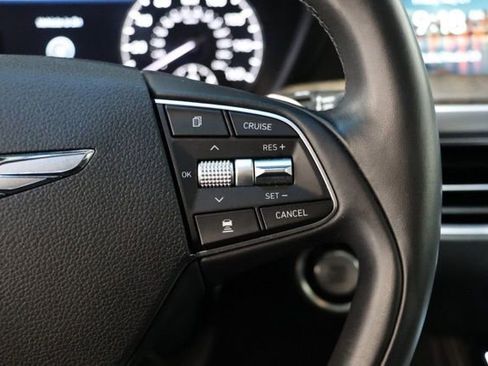 Used 2021 Genesis G90 3.3T Premium RWD image 23