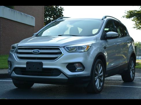 Used 2018 Ford Escape Titanium AWD/4WD image 1
