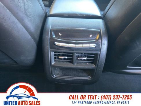 Used 2017 Cadillac XT5 Luxury w/ Driver Awareness Package image 21