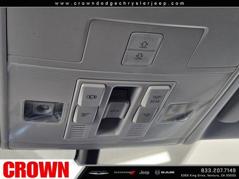 Used 2020 Volkswagen Tiguan SE FWD image 27