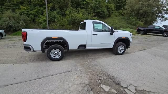 New 2024 GMC Sierra 2500 Pro AWD/4WD image 7