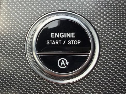 Used 2024 Mercedes-Benz C 300 4MATIC Sedan image 23