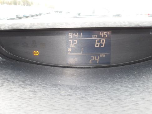 Used 2011 Toyota Venza image 18