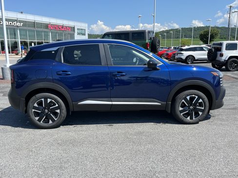 New 2026 Nissan Kicks SV w/ SV Premium Package AWD/4WD image 2