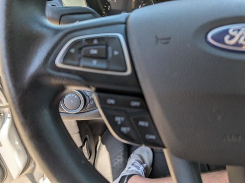 Used 2018 Ford Escape SE AWD/4WD image 20