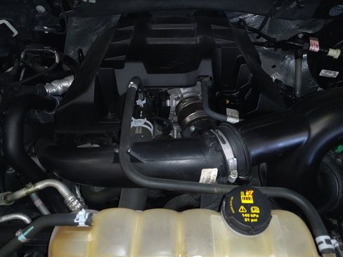 Used 2015 Ford F150 XLT w/ Equipment Group 302A Luxury image 30