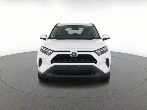 Certified 2025 Toyota RAV4 XLE w/ Convenience Package AWD/4WD image 5