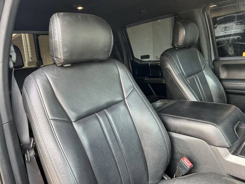 Used 2020 Ford F150 XLT w/ Equipment Group 302A Luxury AWD/4WD image 16