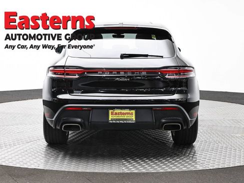 Used 2022 Porsche Macan AWD/4WD image 6