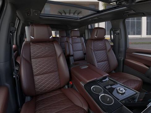 New 2026 Cadillac Escalade Luxury w/ LPO, Radiant Package AWD/4WD image 16