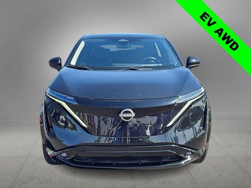 Used 2023 Nissan Ariya AWD image 3