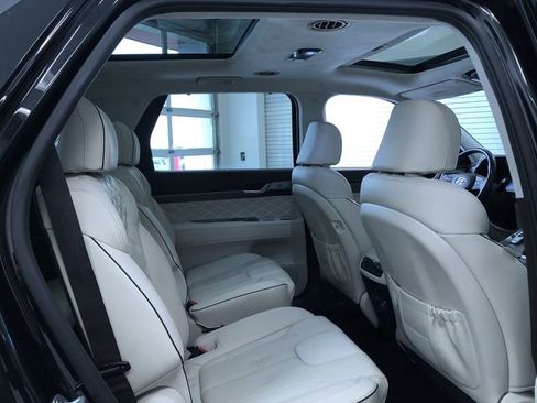 Used 2021 Hyundai Palisade Calligraphy image 22