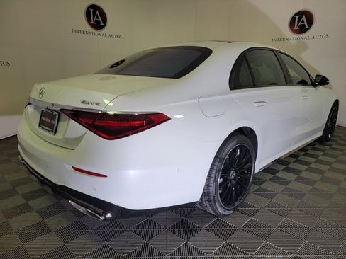 New 2025 Mercedes-Benz S 580 4MATIC Sedan image 4