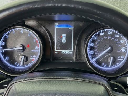 Used 2021 Toyota Camry SE image 13