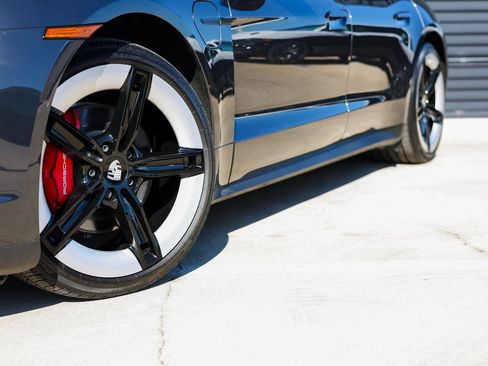 New 2025 Porsche Taycan 4S image 12