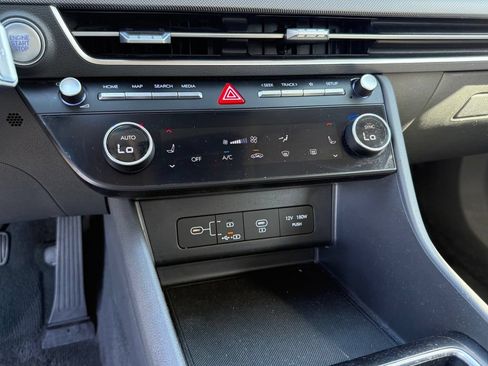 Used 2024 Hyundai Sonata SEL FWD image 29
