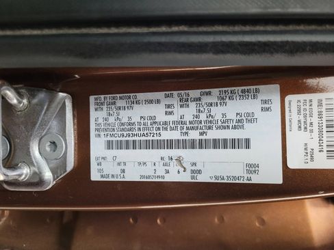 Used 2017 Ford Escape Titanium AWD/4WD image 33