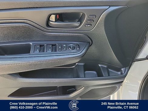 Used 2023 Honda Odyssey Sport image 38