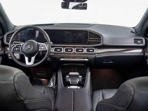 Certified 2022 Mercedes-Benz GLS 450 4MATIC image 10