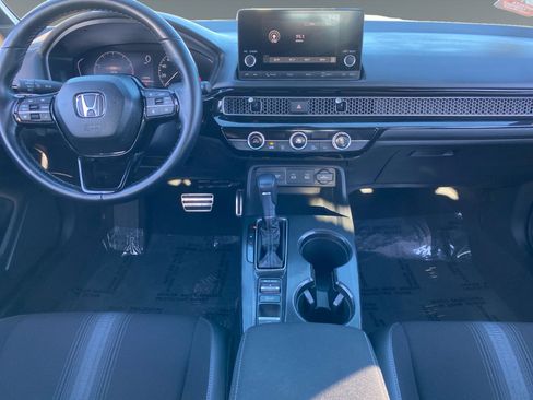 Used 2025 Honda Civic Sport image 11