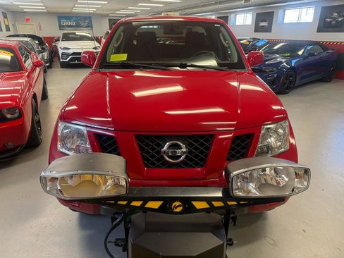 Used 2010 Nissan Frontier PRO-4X AWD/4WD image 4