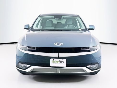 Used 2024 Hyundai Ioniq 5 SEL RWD image 2