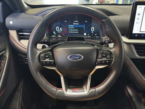 Used 2025 Ford Explorer ST AWD/4WD image 24