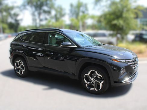 Used 2024 Hyundai Tucson Limited AWD/4WD image 15