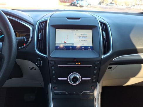 Used 2019 Ford Edge Titanium w/ Cold Weather Package image 19